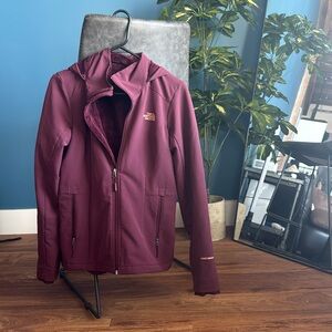 Women’s Northface Fleece lined jacket